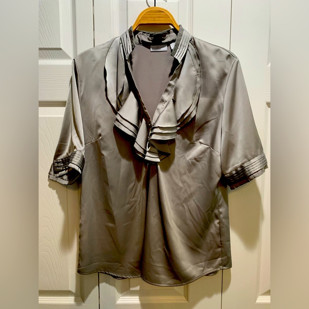 Ladies Blouse New Size Large